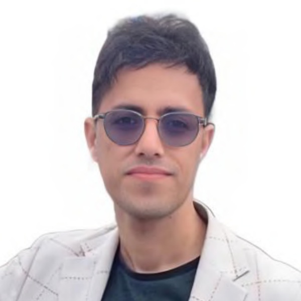 Headshot of Dr Peyman Afzali Gorouh